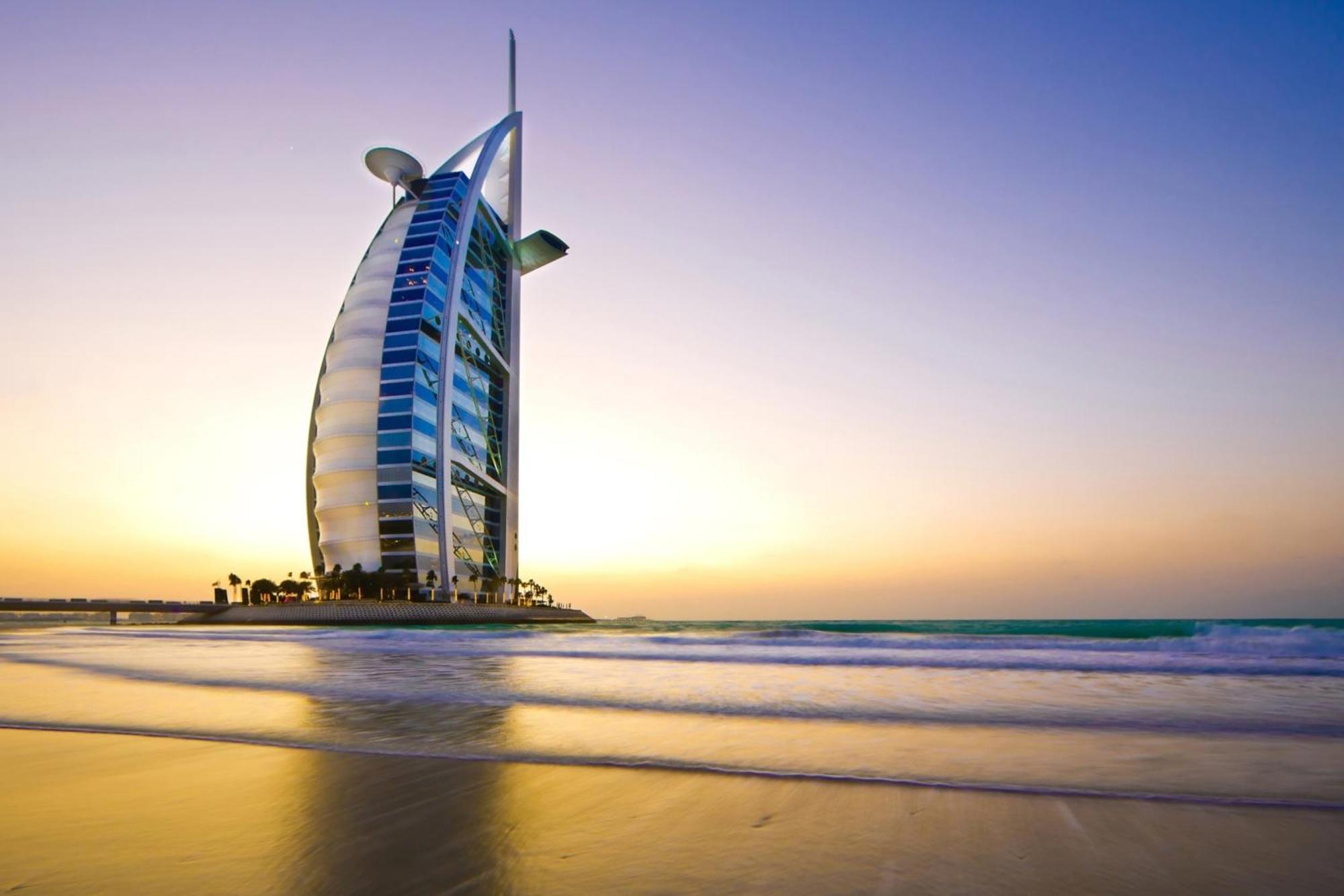Lux Sky Residence, Burj Crown, Opera Boulevard View By Mall Апартаменты *